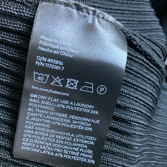 H&M Divided NWT Black Ribbed  V Neck Strappy  Bodycon Sheath Dress SZ M - Picture 9 of 9